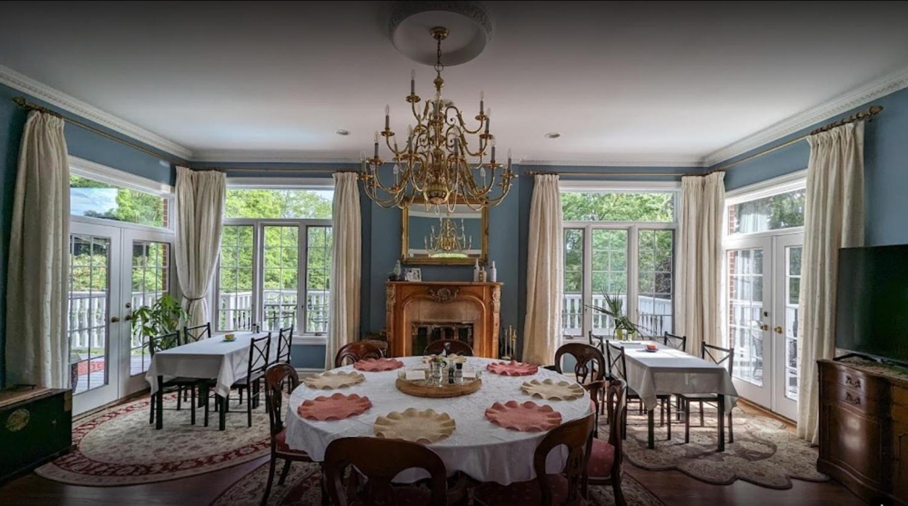Caledon Manor And Country Inn Экстерьер фото